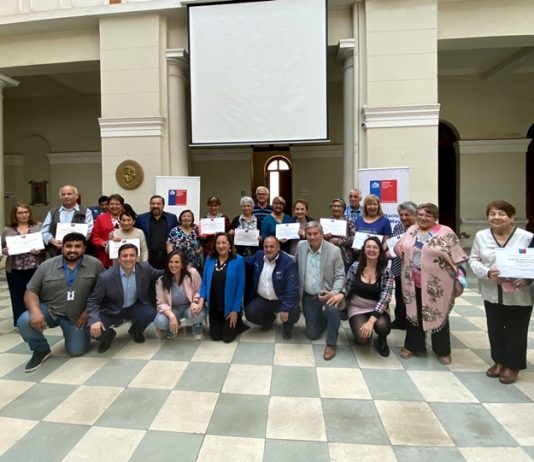 Más de sesenta organizaciones de adultos mayores de Los Andes recibieron recursos para financiar sus proyectos